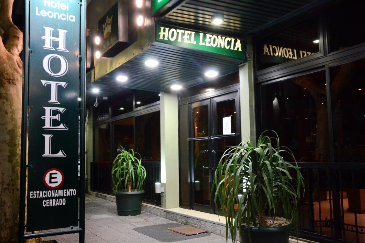 Hotel Leoncia Колония дел Сакременто Екстериор снимка