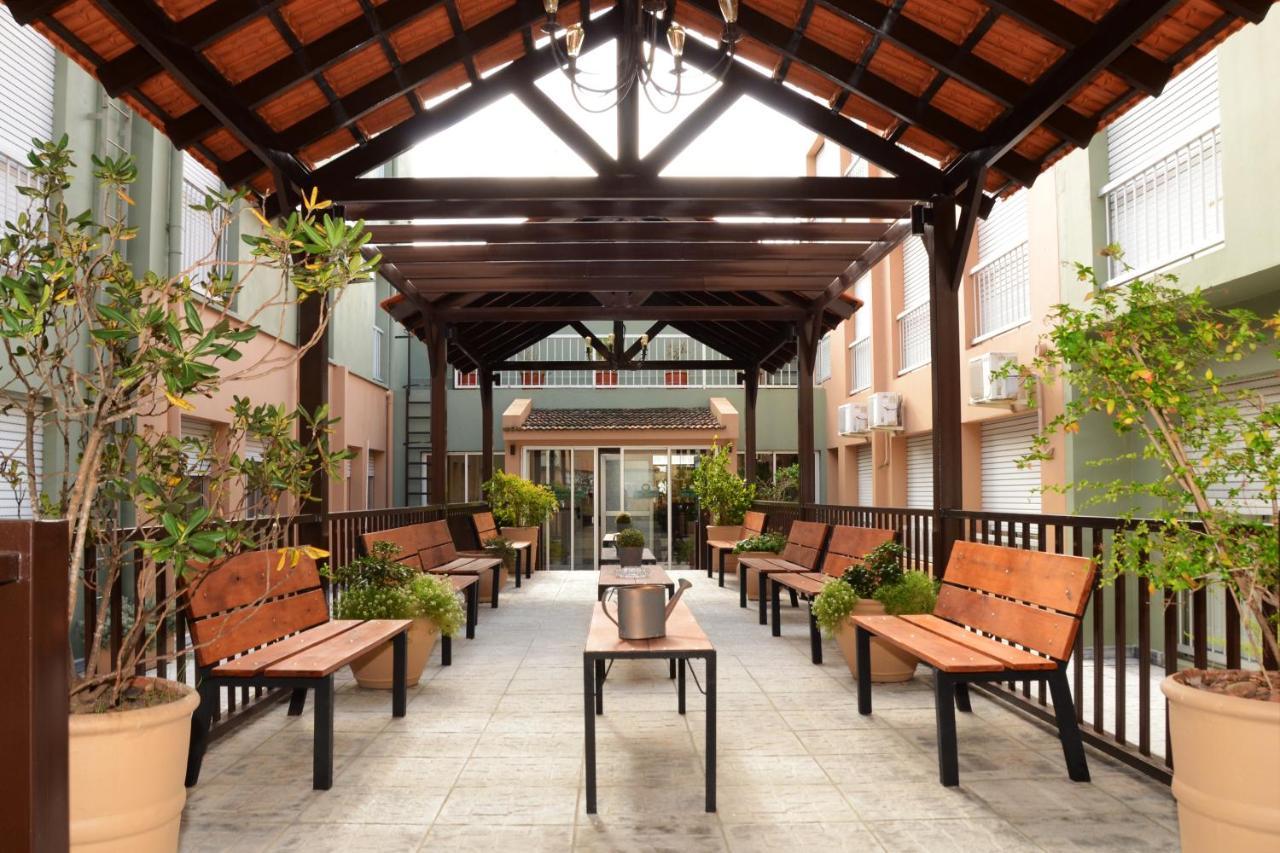 Hotel Leoncia Колония дел Сакременто Екстериор снимка
