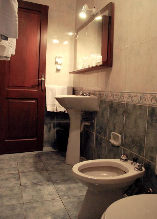 Hotel Leoncia Колония дел Сакременто Стая снимка